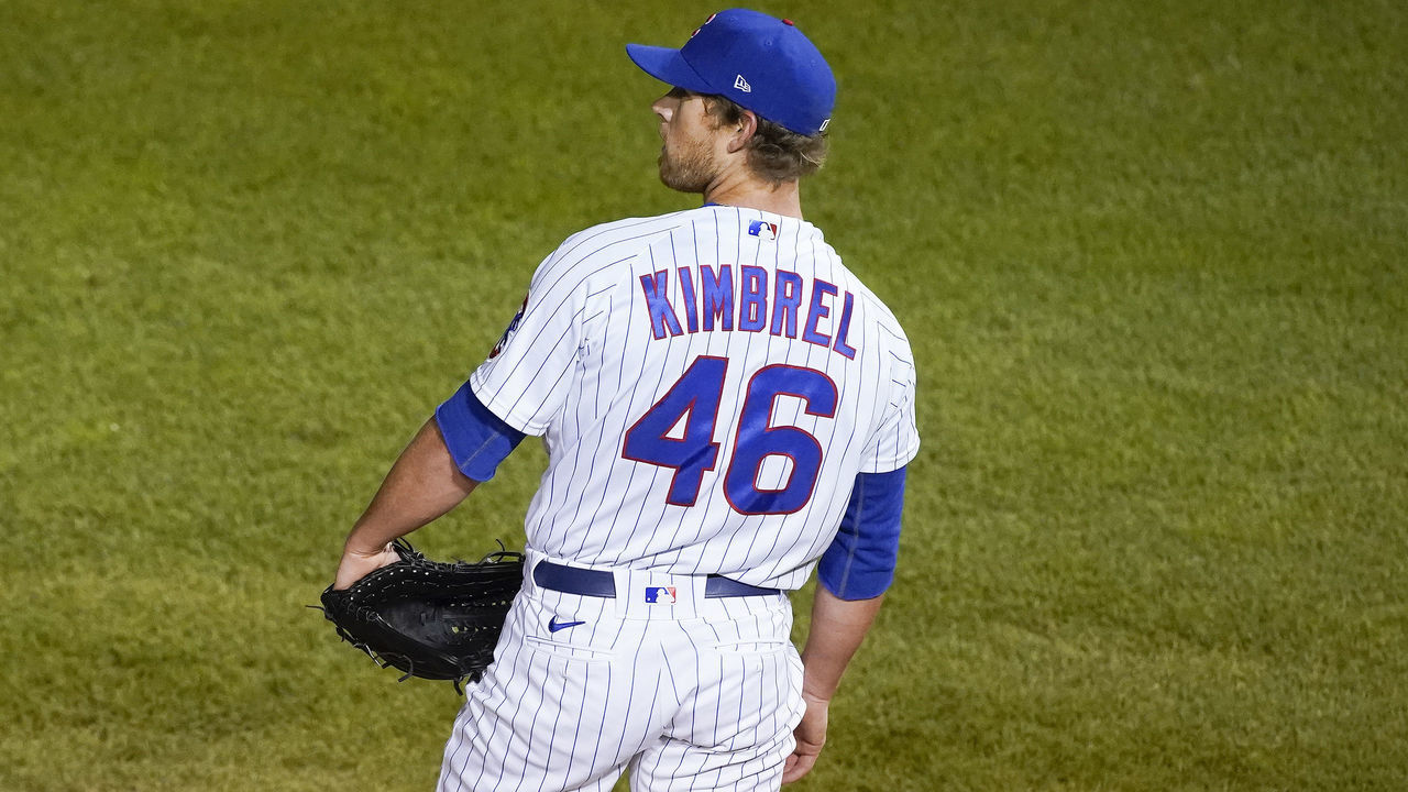 CHICAGO, ILLINOIS - JULY 31: Craig Kimbrel #46 of the Chicago Cubs watches a home run ball hit by Colin Moran #19 of the Pittsburgh Pirates during the ninth inning of a game at Wrigley Field on July 31, 2020 in Chicago, Illinois.