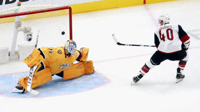 EDMONTON, ALBERTA - AUGUST 02: Michael Grabner #40 of the Arizona Coyotes scores a short-handed goal at 16:25 of the second period against Juuse Saros #74 of the Nashville Predators in Game One of the Western Conference Qualification Round prior to the 2020 NHL Stanley Cup Playoffs at Rogers Place on August 02, 2020 in Edmonton, Alberta, Canada.
