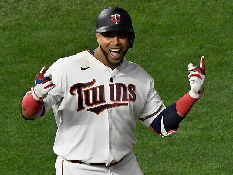 Nelson Cruz wants to stay with Twins on multi-year contract