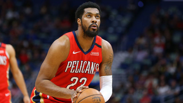 NEW ORLEANS, LOUISIANA - JANUARY 18: Derrick Favors #22 of the New Orleans Pelicans shoots against the LA Clippers during a game at the Smoothie King Center on January 18, 2020 in New Orleans, Louisiana.