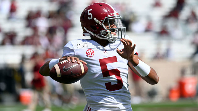 COLLEGE STATION, TX - OCTOBER 12: Alabama Crimson Tide backup QB Taulia Tagovailoa warm up prior to game against the Texas A&M Aggies on October 12, 2019 at Kyle Field in College Station, TX.