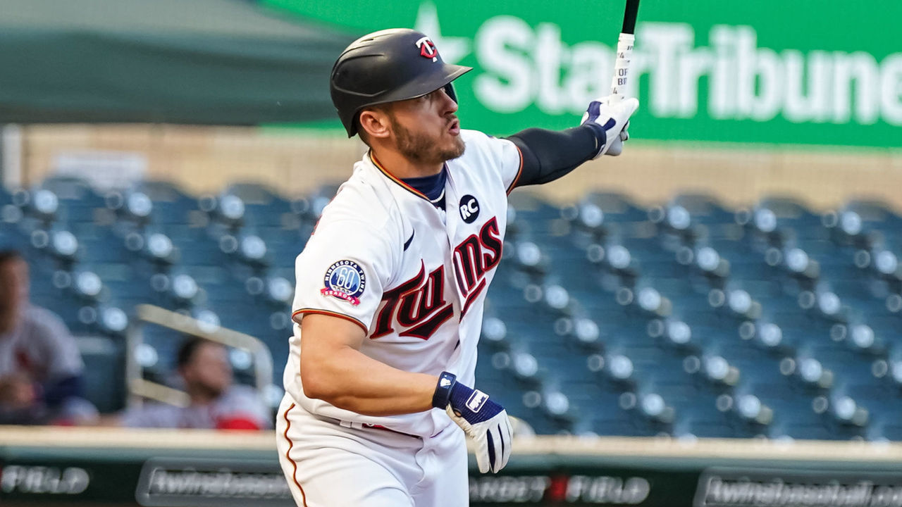 MINNEAPOLIS, MN - JULY 28: Josh Donaldson #24 of the Minnesota Twins bats against the St. Louis Cardinals on July 28, 2020 at the Target Field in Minneapolis, Minnesota.