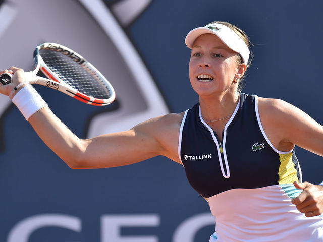 PALERMO, ITALY - AUGUST 08: Anett Kontaveit of Estonia returns a shot against Petra Martic of Croatia during 31st Palermo Ladies Open - Semi Finals on August 08, 2020 in Palermo, Italy.