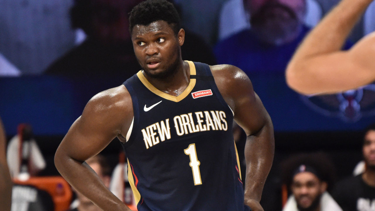 ORLANDO, FL - AUGUST 9: Zion Williamson #1 of the New Orleans Pelicans looks on against the San Antonio Spurs on August 9, 2020 in Orlando, Florida at The Field House. NOTE TO USER: User expressly acknowledges and agrees that, by downloading and/or using this photograph, user is consenting to the terms and conditions of the Getty Images License Agreement. Mandatory Copyright Notice: Copyright 2020 NBAE