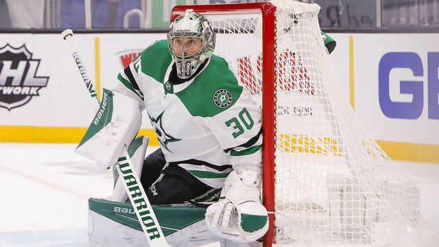 BOSTON, MA - FEBRUARY 27: Dallas Stars goaltender Ben Bishop (30) prepares to make save during the Dallas Stars and Boston Bruins NHL game on February 27, 2020, at TD Garden in Boston, MA.