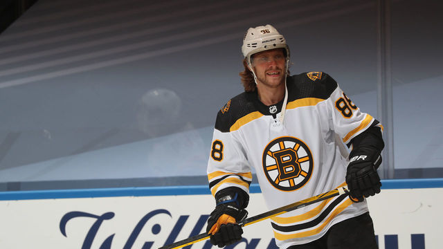 TORONTO, ONTARIO - JULY 30: David Pastrnak #88 of the Boston Bruins warms up before an exhibition game against the Columbus Blue Jackets prior to the 2020 NHL Stanley Cup Playoffs at Scotiabank Arena on July 30, 2020 in Toronto, Ontario.