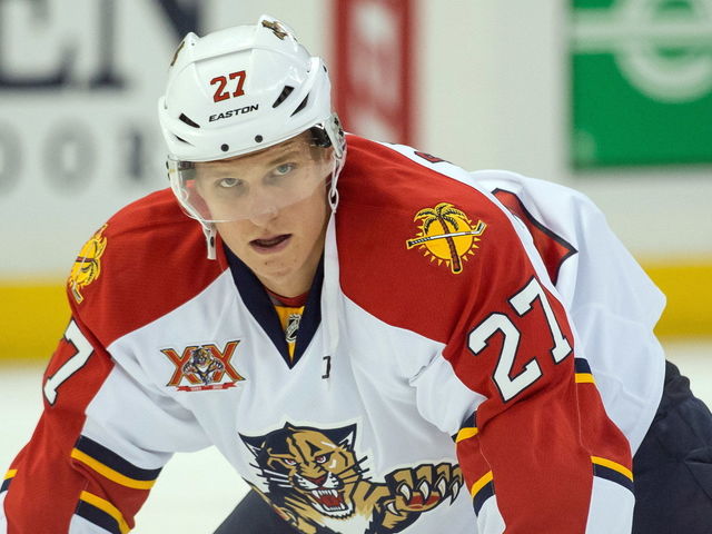 1st-place Panthers welcome Bjugstad back from injury