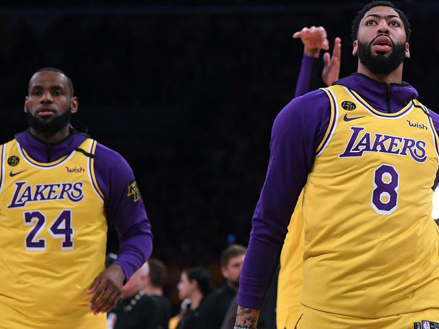 Report Lakers To Wear Black Mamba Jersey If They Advance To 2nd Round Thescore Com