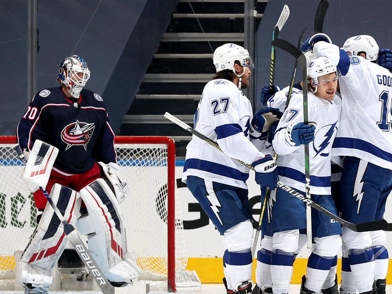 Lightning On Verge Of Ousting Blue Jackets After Game 4 Win | TheScore.com