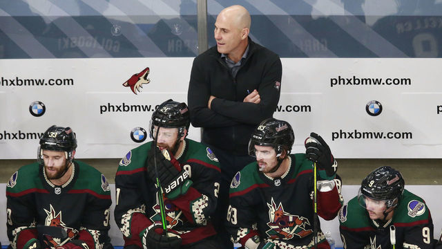 EDMONTON, ALBERTA - AUGUST 05: Head coach Rick Tocchet of the Arizona Coyotes directs his team in the first period against the Nashville Predators in Game Three of the Western Conference Qualification Round prior to the 2020 NHL Stanley Cup Playoffs at Rogers Place on August 05, 2020 in Edmonton, Alberta.