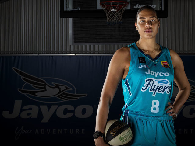 Wnba All Star Cambage Set To Return To Australian League Thescore Com