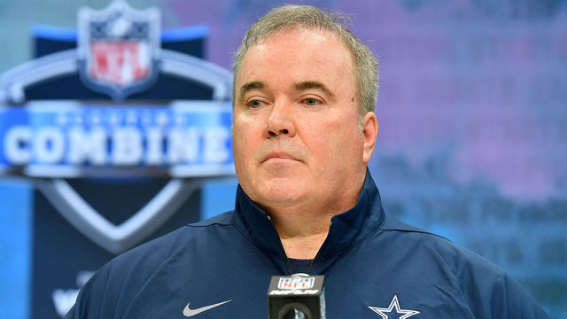 INDIANAPOLIS, INDIANA - FEBRUARY 26: Head coach Mike McCarthy of the Dallas Cowboys interviews during the second day of the 2020 NFL Scouting Combine at Lucas Oil Stadium on February 26, 2020 in Indianapolis, Indiana.