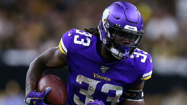 NEW ORLEANS, LOUISIANA - JANUARY 05: Dalvin Cook #33 of the Minnesota Vikings runs with the ball against the New Orleans Saints during a game at the Mercedes Benz Superdome on January 05, 2020 in New Orleans, Louisiana.