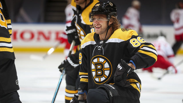 TORONTO, ONTARIO - AUGUST 12: David Pastrnak #88 of the Boston Bruins warms up before facing the Carolina Hurricanes in Game One of the Eastern Conference First Round of the 2020 NHL Stanley Cup Playoff at Scotiabank Arena on August 12, 2020 in Toronto, Ontario.