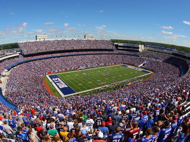 Bills hire NFL's 1st full-time female assistant coach