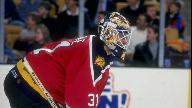 19 Nov 1998: Goalie Sean Burke #31 of the Florida Panthers looks up the ice during a game against the Boston Bruins at the Fleet Center in Boston, Massachusetts. The Panthers and the Bruins tied 5-5 after Overtime. Mandatory Credit: Brian Babineau /Allsport