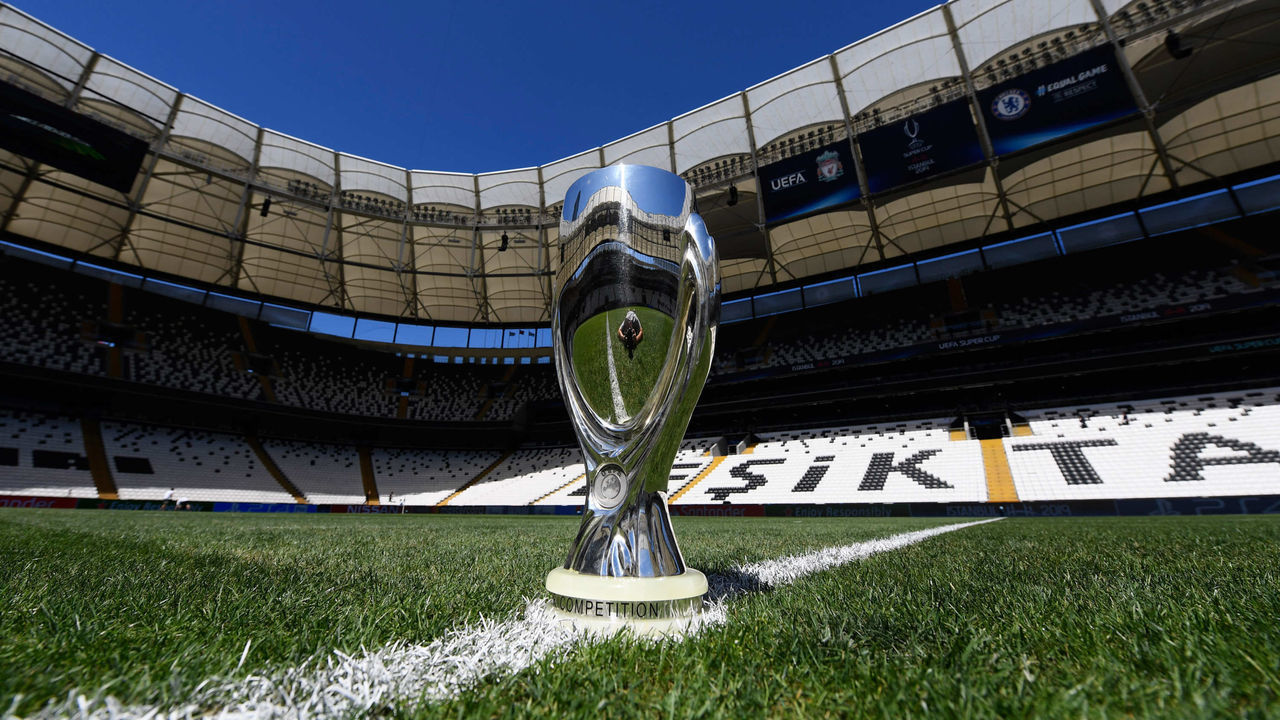 ISTANBUL, TURKEY - AUGUST 13: The UEFA Super Cup Trophy is seen on the pitch ahead of the UEFA Super Cup Final between Liverpool and Chelsea at Besiktas Park on August 13, 2019 in Istanbul, Turkey.