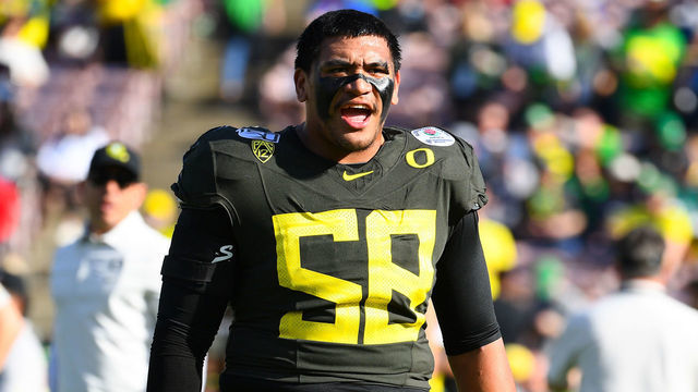 PASADENA, CA - JANUARY 01: Oregon Ducks (58) Penei Sewell (OL) looks on before the Rose Bowl game between the Wisconsin Badgers and the Oregon Ducks on January 1, 2020 at the Rose Bowl in Pasadena, CA.