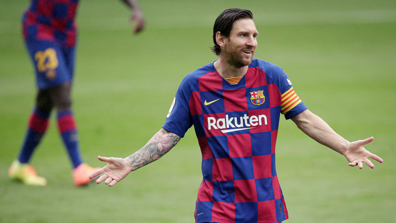 PONTEVEDRA, SPAIN - JUNE 27: Lionel Messi of FC Barcelona during the La Liga Santander match between Celta de Vigo v FC Barcelona at the Estadio de Balaidos on June 27, 2020 in Pontevedra Spain