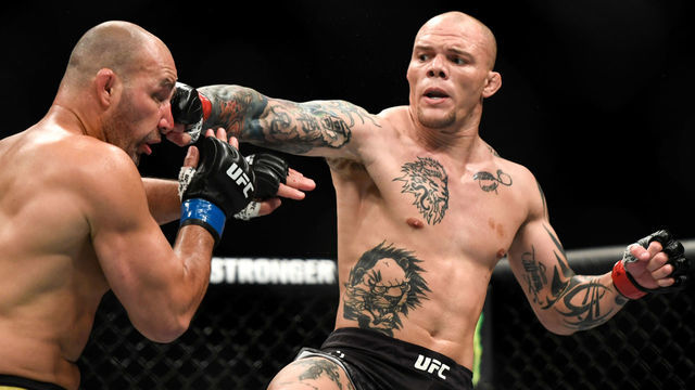 JACKSONVILLE, FL - MAY 13: Anthony Smith (R) of the United States fights Glover Teixeira (L) of Brazil in their Light Heavyweight bout during UFC Fight Night at VyStar Veterans Memorial Arena on May 13, 2020 in Jacksonville, Florida.