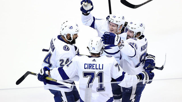 TORONTO, ONTARIO - AUGUST 29: Ondrej Palat #18 of the Tampa Bay Lightning is congratulated by his teammates after scoring a goal against the Boston Bruins during the second period in Game Four of the Eastern Conference Second Round during the 2020 NHL Stanley Cup Playoffs at Scotiabank Arena on August 29, 2020 in Toronto, Ontario.