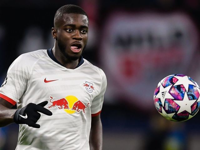 Report Manchester United Target Rb Leipzig Defender Upamecano Thescore Com