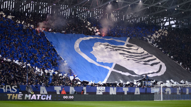 GEWISS STADIUM, BERGAMO, ITALY - 2019/11/23: Fans of Atalanta BC show their support prior to the Serie A football match between Atalanta BC and Juventus FC. Juventus FC won 3-1 over Atalanta BC.