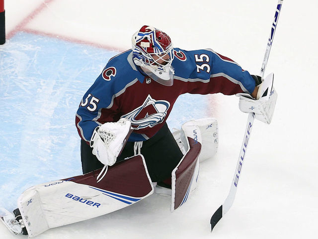 Avs Hutchinson Starts Stars Bishop Returns For Crucial Game 5 Thescore Com