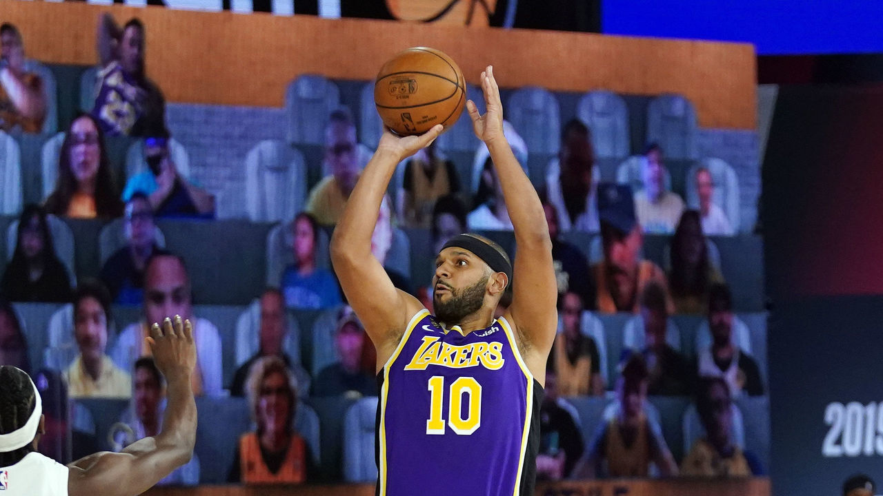 Orlando, FL - AUGUST 8: Jared Dudley #10 of the Los Angeles Lakers shoots the ball during the game against the Indiana Pacers on August 8, 2020 at The Field House at ESPN Wide World Of Sports Complex in Orlando, Florida. NOTE TO USER: User expressly acknowledges and agrees that, by downloading and/or using this Photograph, user is consenting to the terms and conditions of the Getty Images License Agreement. Mandatory Copyright Notice: Copyright 2020 NBAE
