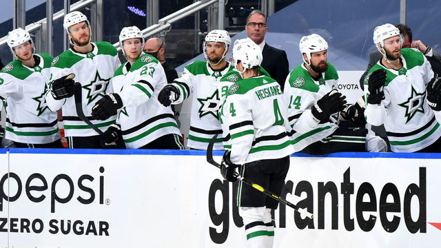 EDMONTON, ALBERTA - AUGUST 31: Miro Heiskanen #4 of the Dallas Stars celebrates his power play goal against the Colorado Avalanche with teammates during the second period of Game Five of the Western Conference Second Round during the 2020 NHL Stanley Cup Playoffs at Rogers Place on August 31, 2020 in Edmonton, Alberta.