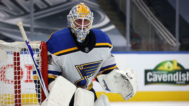 EDMONTON, ALBERTA - AUGUST 17: Goaltender Jake Allen #34 of the St. Louis Blues defends his net in the third period of Game Four of the Western Conference First Round of the 2020 NHL Stanley Cup Playoff between the St Louis Blues and the Vancouver Canucks at Rogers Place on August 17, 2020 in Edmonton, Alberta.