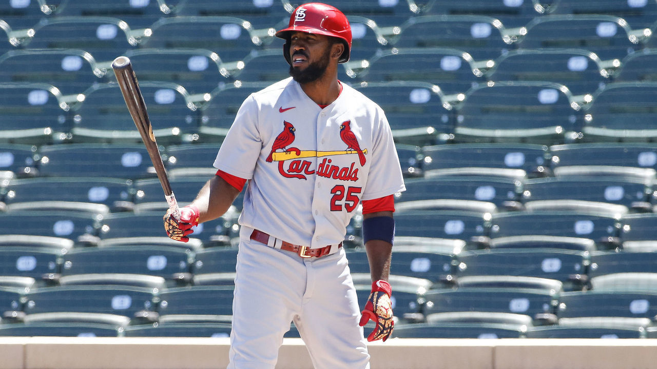 CHICAGO, ILLINOIS - AUGUST 19: Dexter Fowler #25 of the St. Louis Cardinals at bat during the first inning of Game One of a doubleheader against the Chicago Cubs at Wrigley Field on August 19, 2020 in Chicago, Illinois.