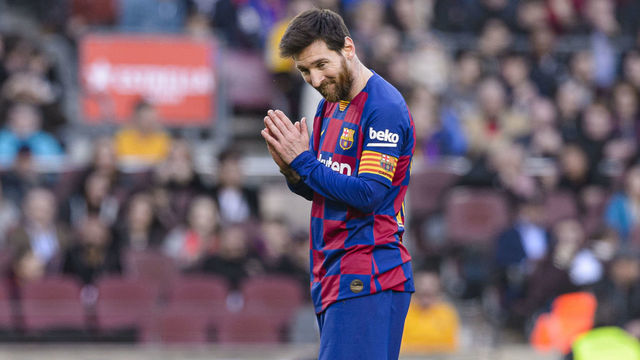 BARCELONA, SPAIN - FEBRUARY 15: Lionel Messi of FC Barcelona reacts during the Liga match between FC Barcelona and Getafe CF at Camp Nou on February 15, 2020 in Barcelona, Spain.