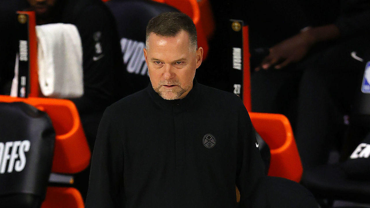 LAKE BUENA VISTA, FLORIDA - AUGUST 25: Michael Malone of the Denver Nuggets during the second quarter against the Utah Jazz in Game Five of the Western Conference First Round during the 2020 NBA Playoffs at The Field House at ESPN Wide World Of Sports Complex on August 25, 2020 in Lake Buena Vista, Florida.
