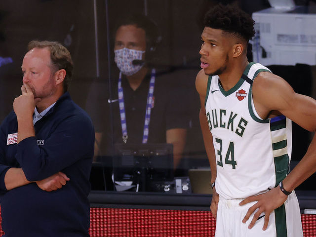 字母哥:堅信我們能翻盤創造歷史 腳踝傷勢無礙 字母哥:堅信我們能翻盤創造歷史 腳踝傷勢無礙