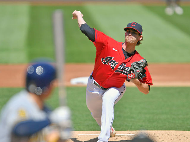 Indians' Bieber balancing strikeouts with ability to pitch deeper into games