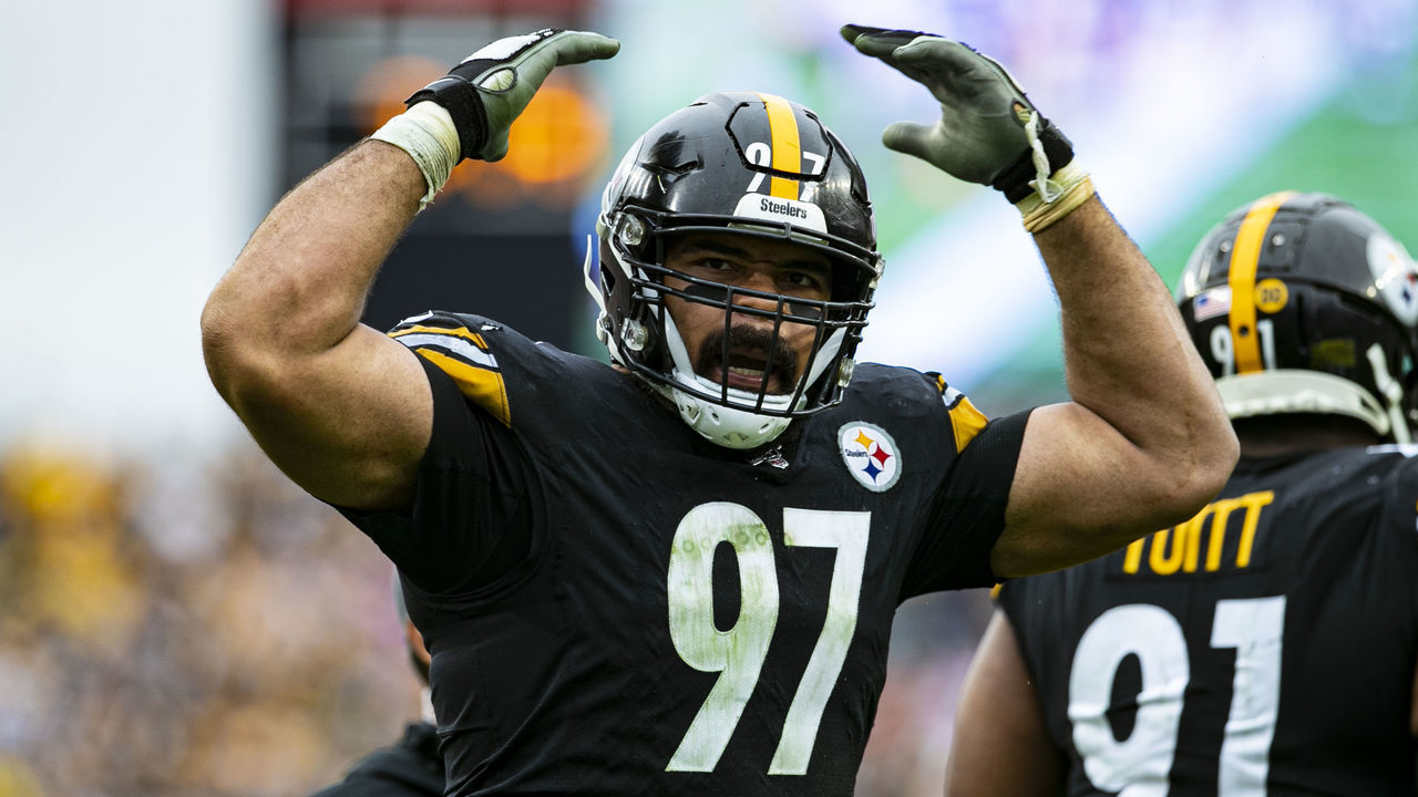 PITTSBURGH, PA - OCTOBER 06: Pittsburgh Steelers defensive end Cameron Heyward (97) looks on during the NFL football game between the Baltimore Ravens and the Pittsburgh Steelers on October 06, 2019 at Heinz Field in Pittsburgh, PA.
