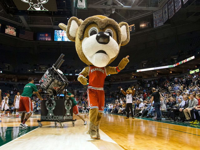NBA Board of Governors unanimously approves Bucks sale