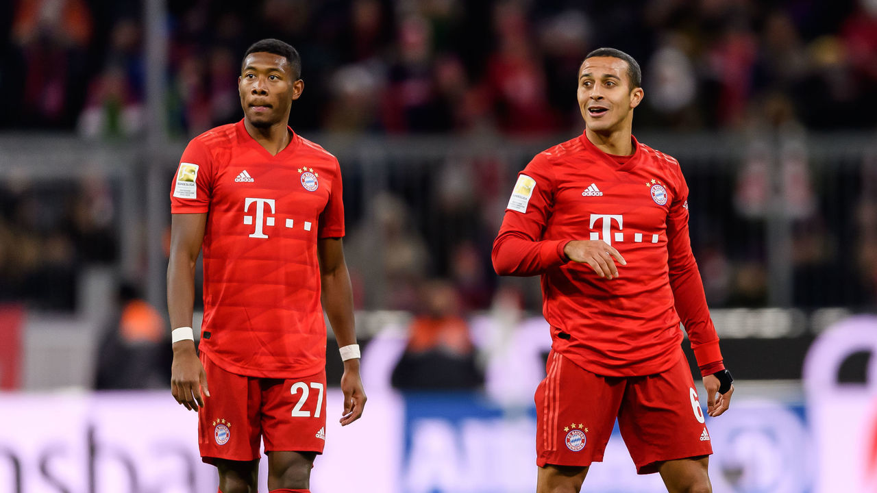 MUNICH, GERMANY - DECEMBER 14: (BILD ZEITUNG OUT) David Alaba of FC Bayern Muenchen, Thiago of FC Bayern Muenchen looks on during the Bundesliga match between FC Bayern Muenchen and SV Werder Bremen at Allianz Arena on December 14, 2019 in Munich, Germany.