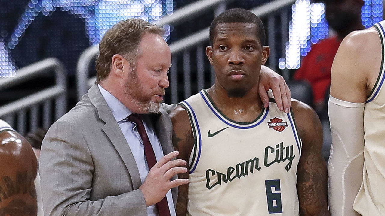 ORLANDO, FL - FEBRUARY 8: Head Coach Mike Budenholzer gives last second instructions to Eric Bledsoe #6 along with Brook Lopez #11 and Khris Middleton #22 of the Milwaukee Bucks after a time-out during the game against the Orlando Magic at the Amway Center on February 8, 2020 in Orlando, Florida. The Bucks defeated the Magic 111 to 95.