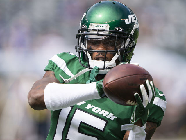 EAST RUTHERFORD, NJ - SEPTEMBER 08: New York Jets Wide Receiver Joshua Bellamy (15) prior to the game between the Buffalo Bills and the New York Jets on September 8, 2019, at MetLife Stadium in East Rutherford, NJ.