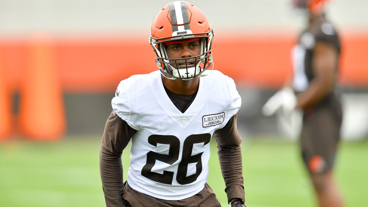 BEREA, OHIO - AUGUST 16: Greedy Williams #26 of the Cleveland Browns works out during training camp on August 16, 2020 at the Cleveland Browns training facility in Berea, Ohio.