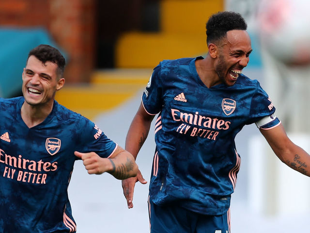 Arsenal Open New Premier League Season By Crushing Fulham Thescore Com