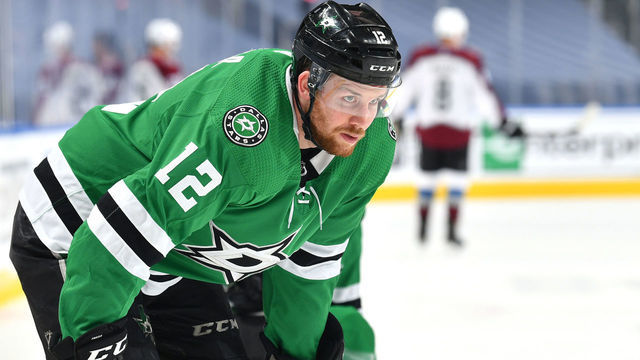 EDMONTON, ALBERTA - SEPTEMBER 02: Radek Faksa #12 of the Dallas Stars attends warm ups before playing against the Colorado Avalanche in Game Six of the Western Conference Second Round during the 2020 NHL Stanley Cup Playoffs at Rogers Place on September 02, 2020 in Edmonton, Alberta.