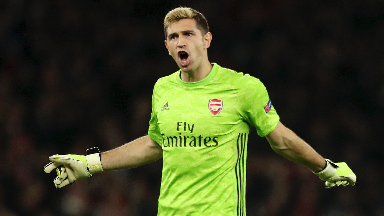 LONDON, ENGLAND - OCTOBER 24: Emiliano Martinez of Arsenal celebrates after his team mate Nicolas Pepe of Arsenal scored their teams third goal during the UEFA Europa League group F match between Arsenal FC and Vitoria Guimaraes at Emirates Stadium on October 24, 2019 in London, United Kingdom.