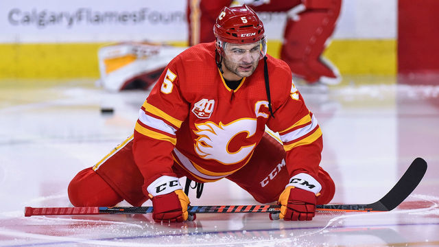 CALGARY, AB - FEBRUARY 01: Calgary Flames Defenceman Mark Giordano (5) warms up before an NHL game where the Calgary Flames hosted the Edmonton Oilers on February 1, 2020, at the Scotiabank Saddledome in Calgary, AB.
