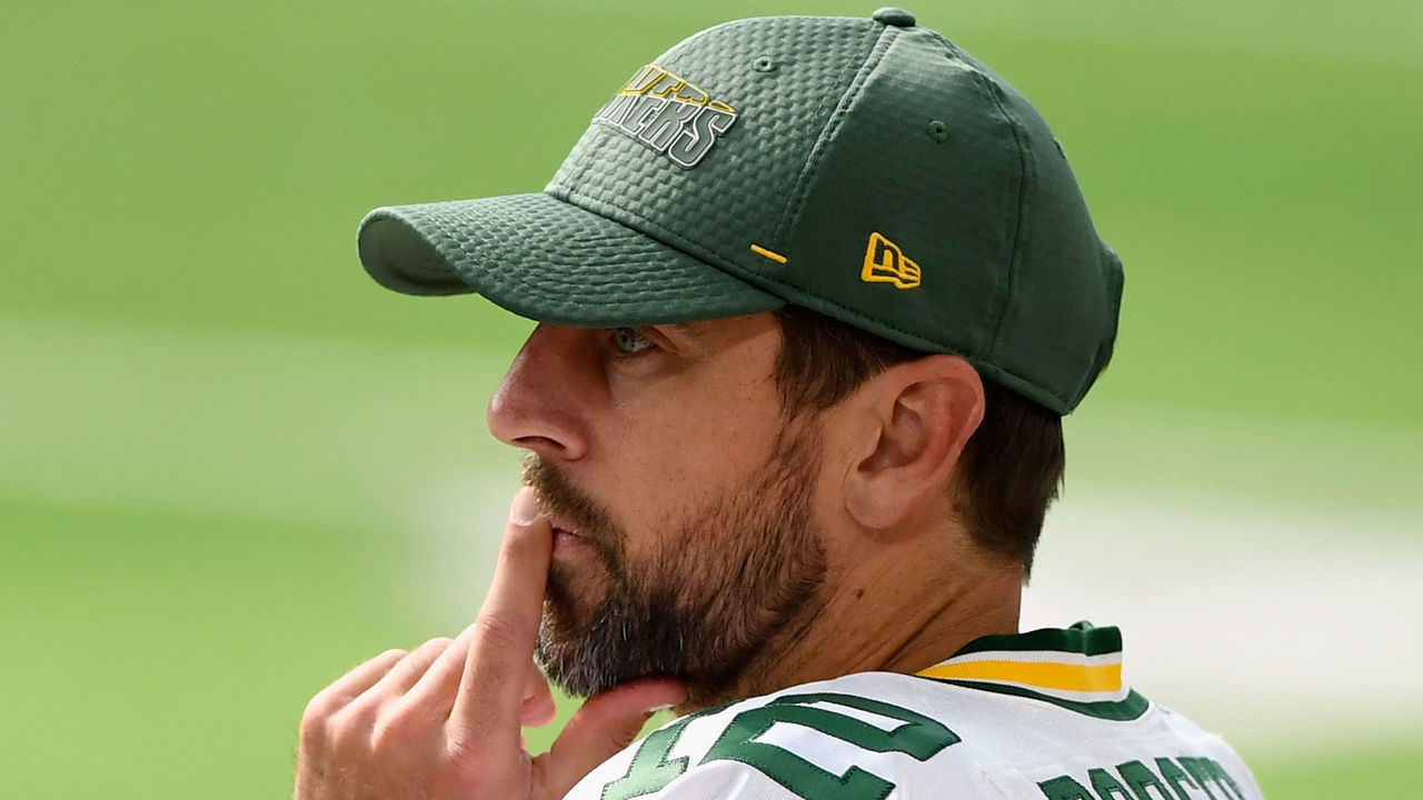 MINNEAPOLIS, MINNESOTA - SEPTEMBER 13: Aaron Rodgers #12 of the Green Bay Packers looks on during the fourth quarter of the game against the Minnesota Vikings at U.S. Bank Stadium on September 13, 2020 in Minneapolis, Minnesota. The Packers defeated the Vikings 43-34.