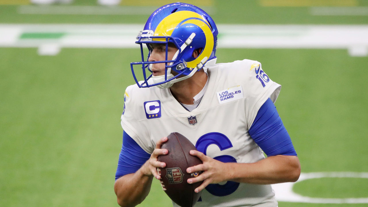 INGLEWOOD, CALIFORNIA - SEPTEMBER 13: Jared Goff #16 of the Los Angeles Rams looks to pass during the first half against the Dallas Cowboys at SoFi Stadium on September 13, 2020 in Inglewood, California.