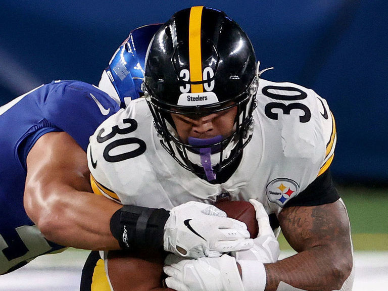 Steelers RB James Conner out with sprained ankle