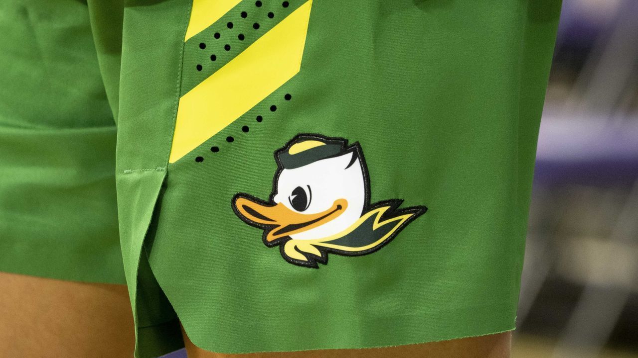 SEATTLE, WA - JANUARY 27: A view of the Oregon Ducks logo before a college basketball game between the Oregon Ducks against the Washington Huskies on January 27, 2019, at Alaska Airlines Arena at Hec Edmundson Pavilion in Seattle, WA.